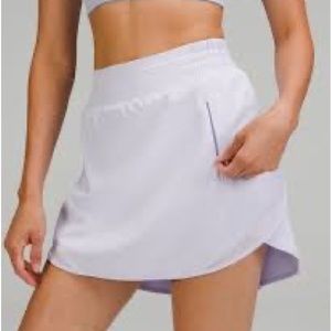 Lululemon Hot HR Skirt Long Size 12 Pastel Blue